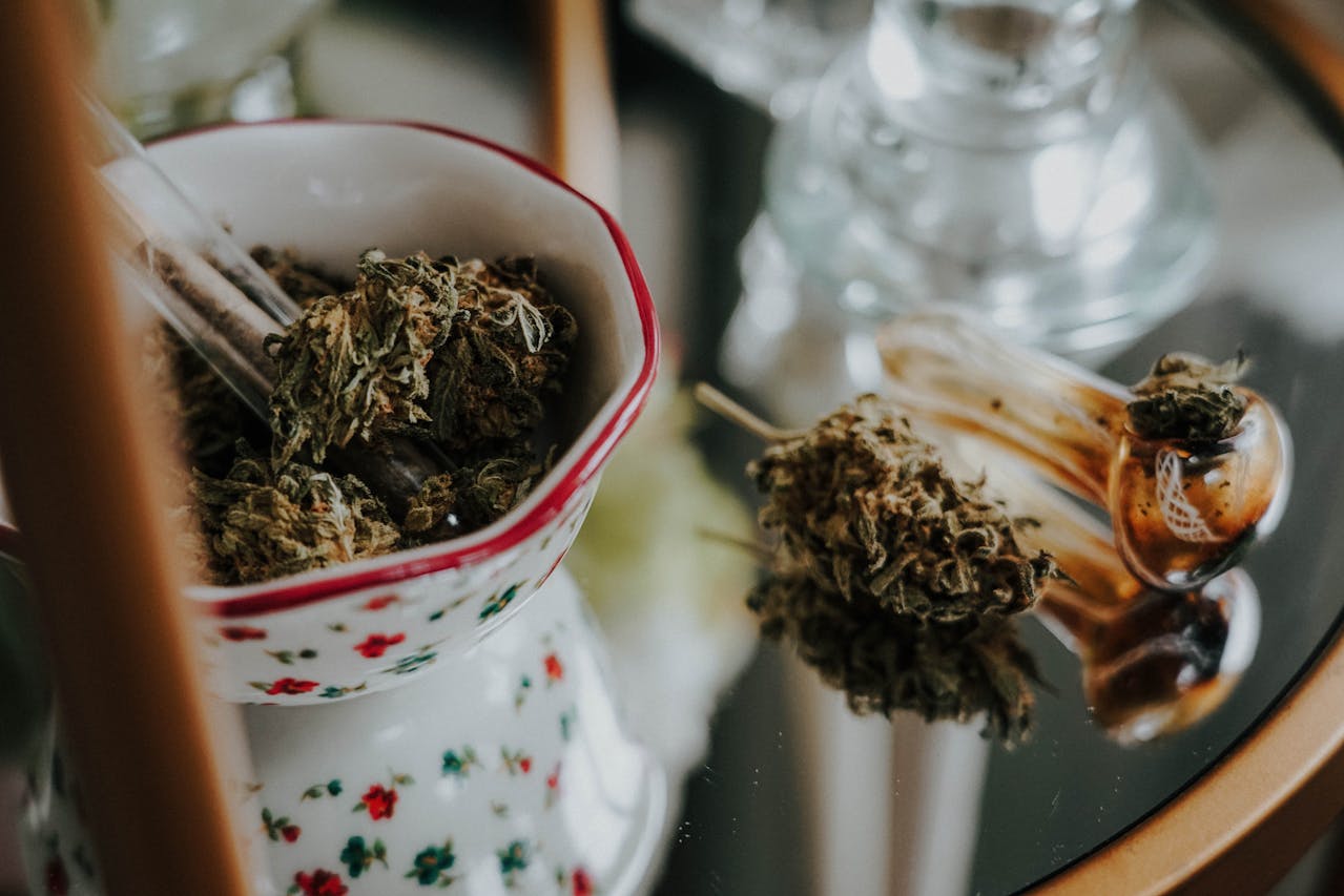 how to clean a tobacco bowl Properly Pipe: Daily, Routine & Deep Cleaning How to Clean a Wood