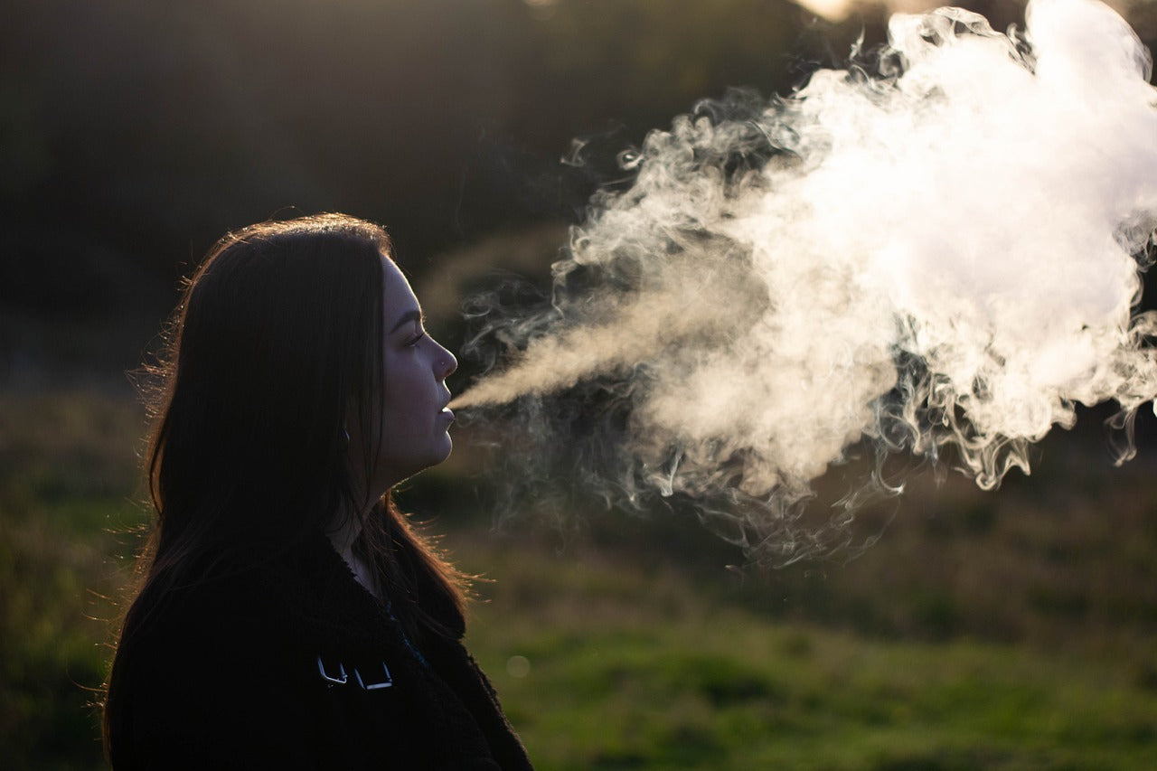 How to Use a CBD Vape Pen - The Right Way