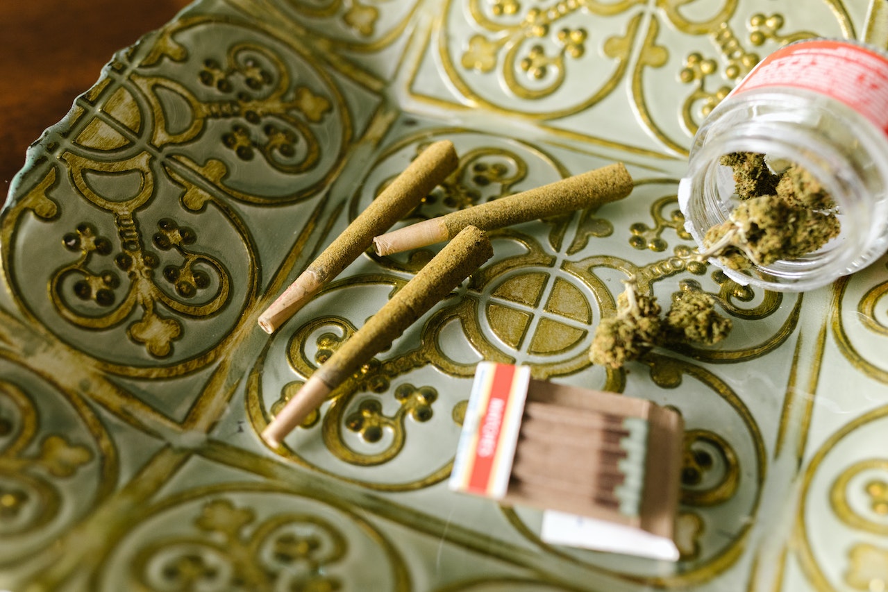 Understanding Your Cannabis Smoking Tools